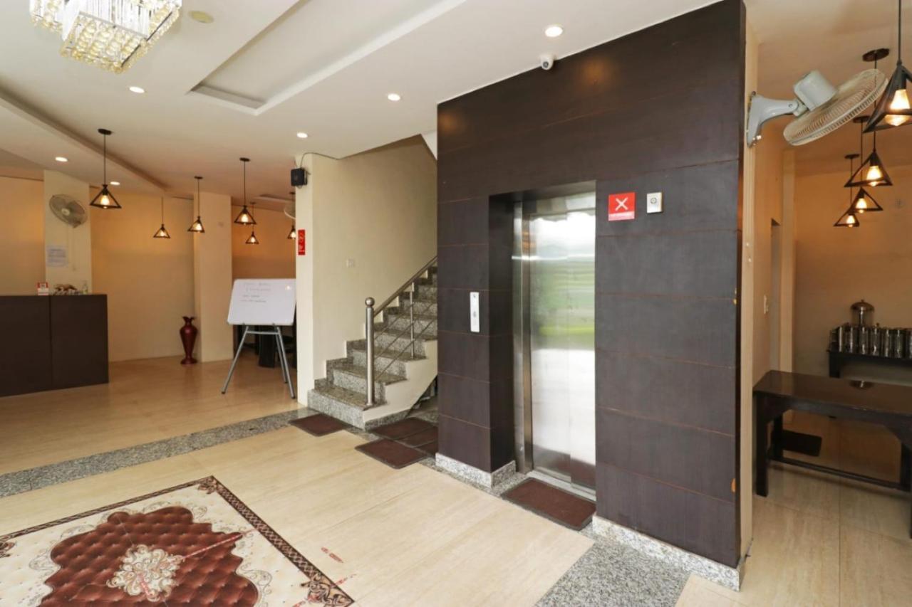 Hotel Mirage Residency - Hill View Hotel In Dharamshala Bagian luar foto